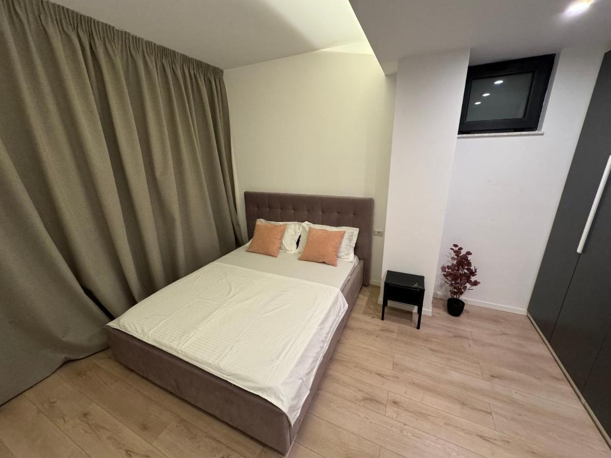 Warm Hotel Apartment บูคาเรสต์ ภายนอก รูปภาพ