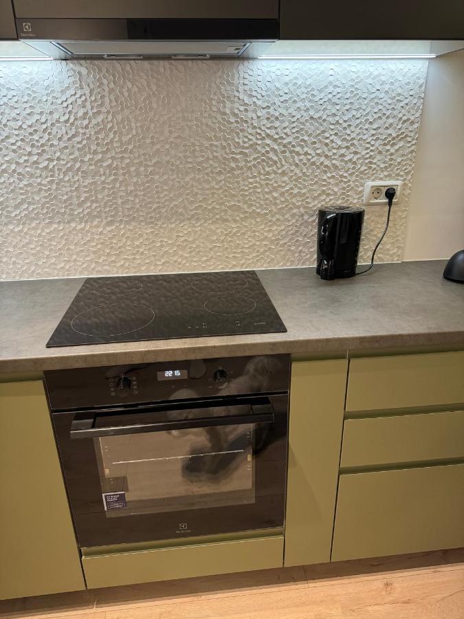 Warm Hotel Apartment บูคาเรสต์ ภายนอก รูปภาพ