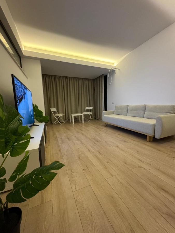 Warm Hotel Apartment บูคาเรสต์ ภายนอก รูปภาพ