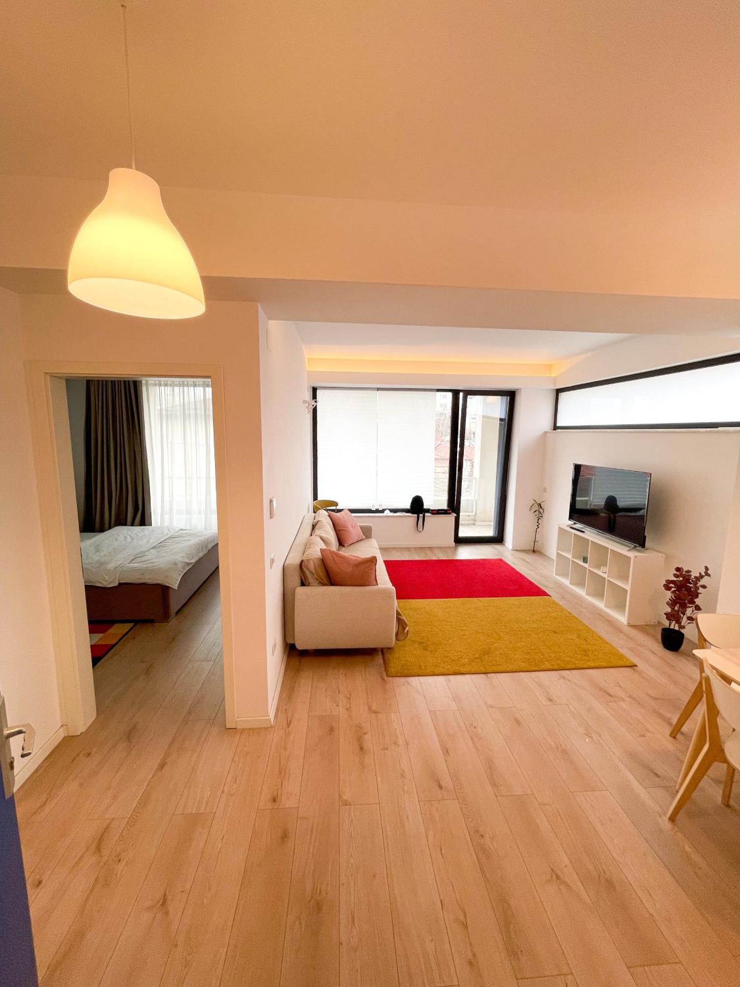 Warm Hotel Apartment บูคาเรสต์ ภายนอก รูปภาพ