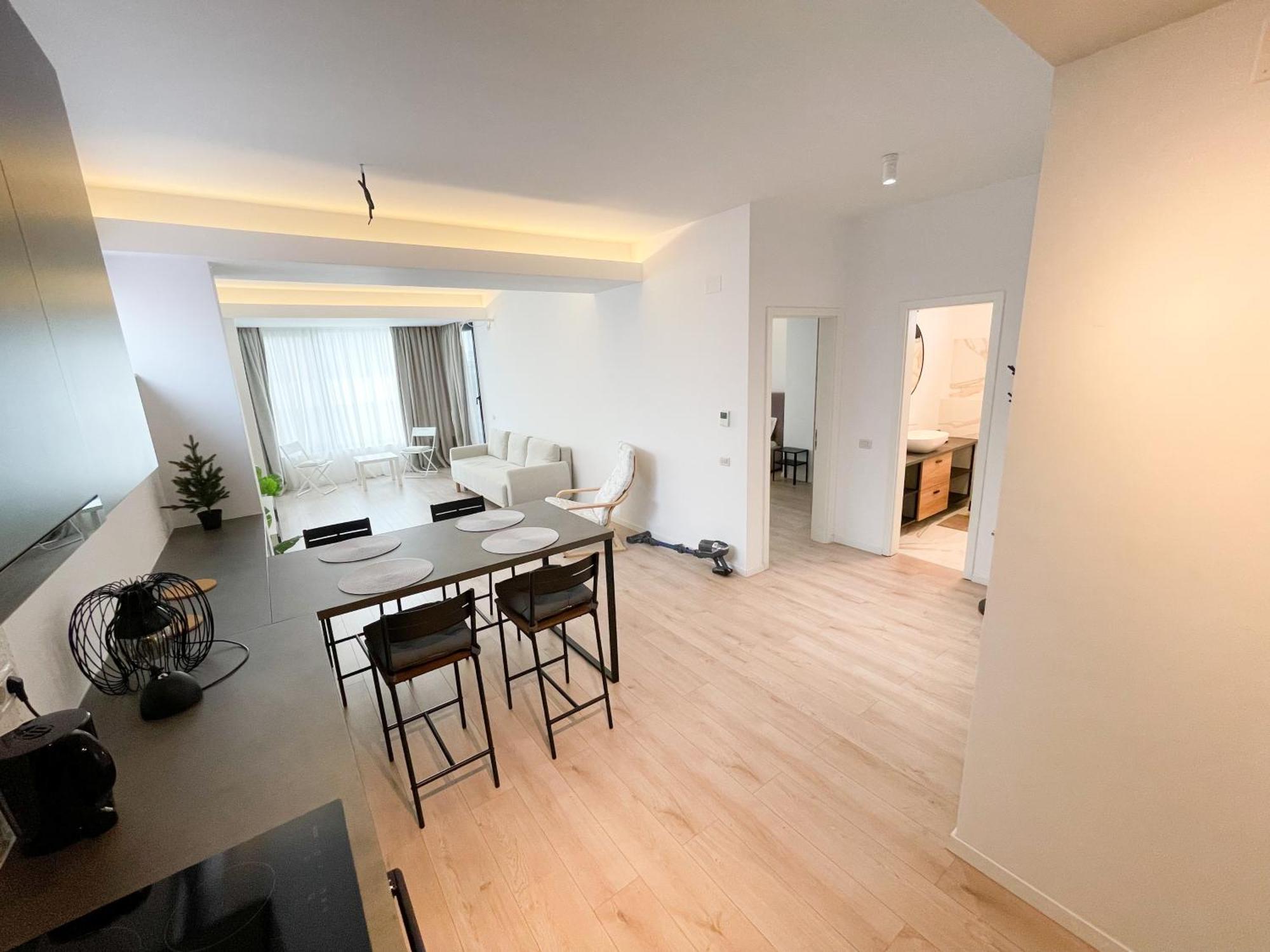 Warm Hotel Apartment บูคาเรสต์ ภายนอก รูปภาพ